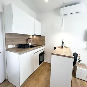  Apartament Ana,